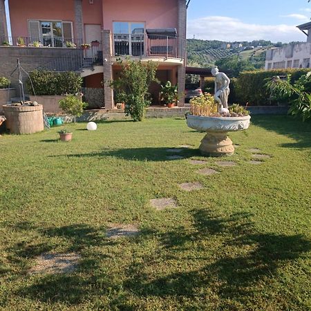 La Sirenetta Villa Tortoreto Eksteriør bilde